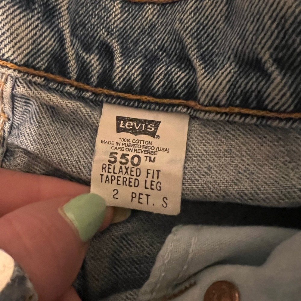 VINTAGE Levi’s 550 High Waisted Mom Jeans size US 2 - Picture 6 of 6